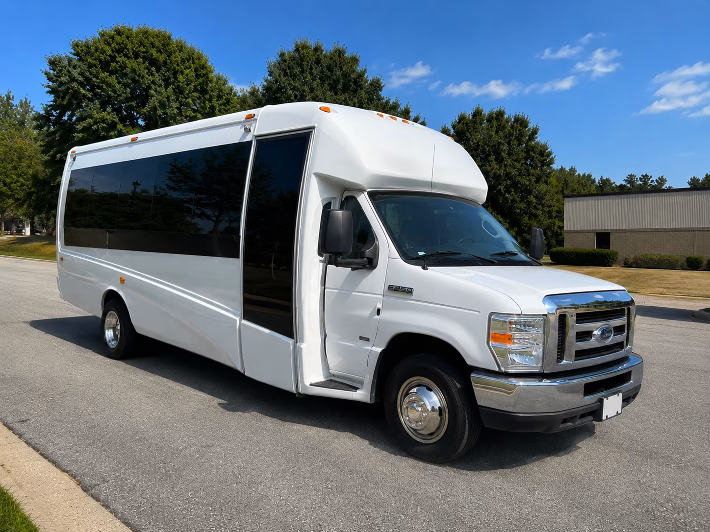 book your peoria wedding bus before peak season fills the calendar