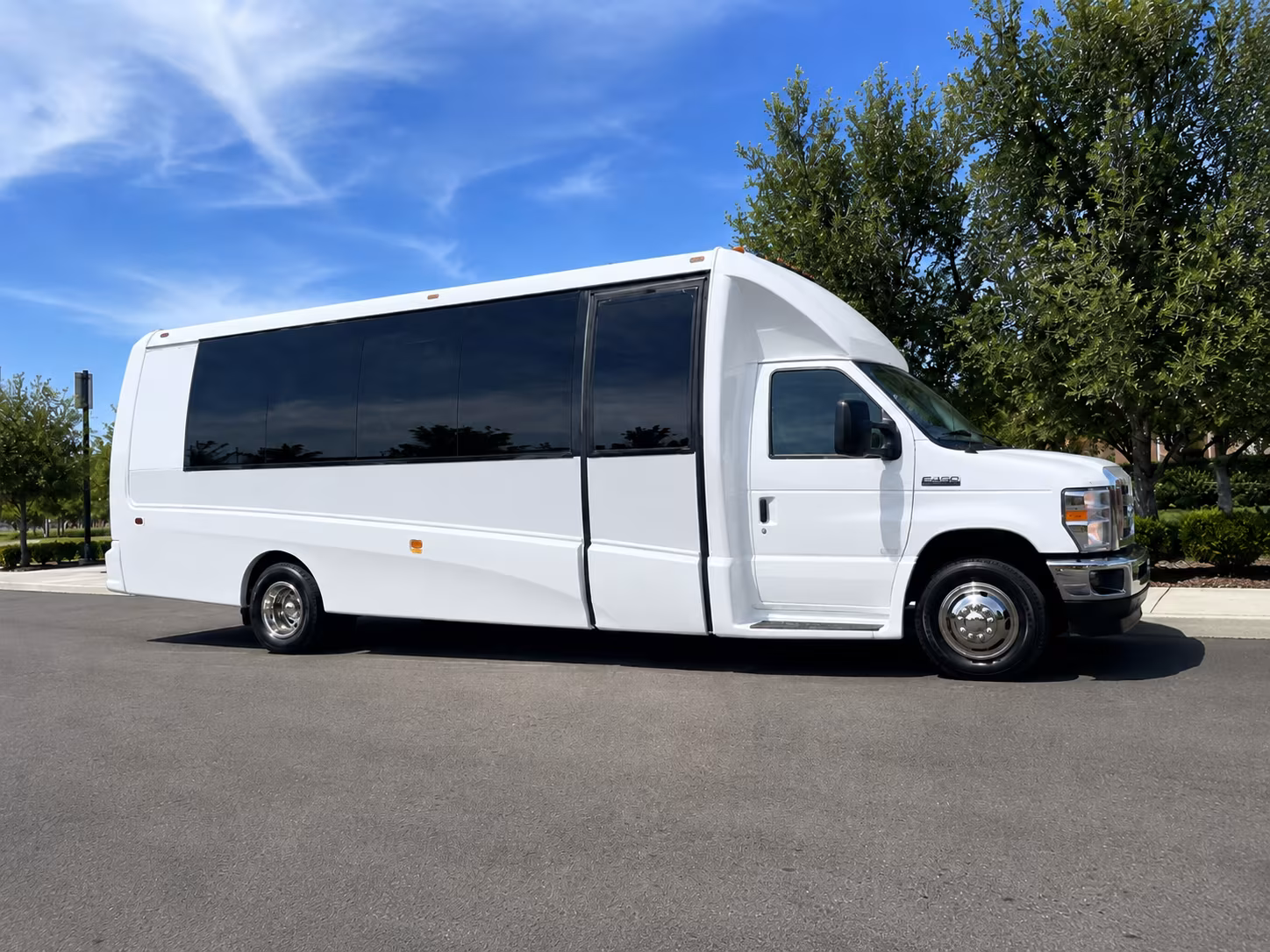 glendale bus rentals