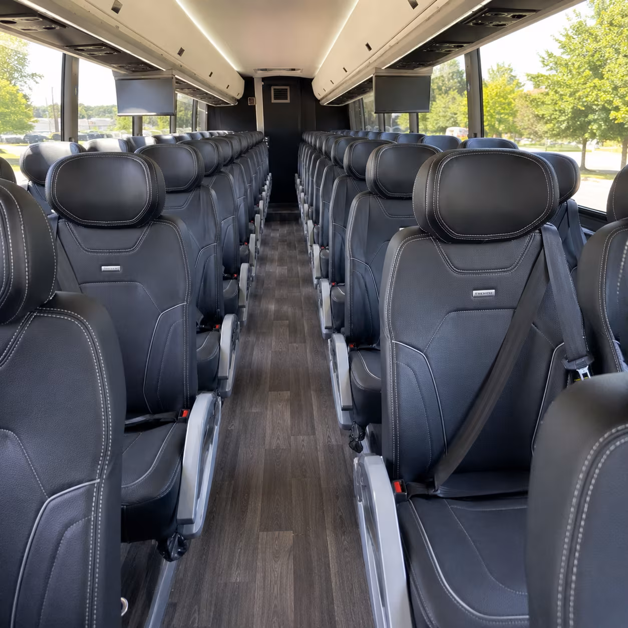 goodyear wedding shuttle service between your goodyear ceremony and reception