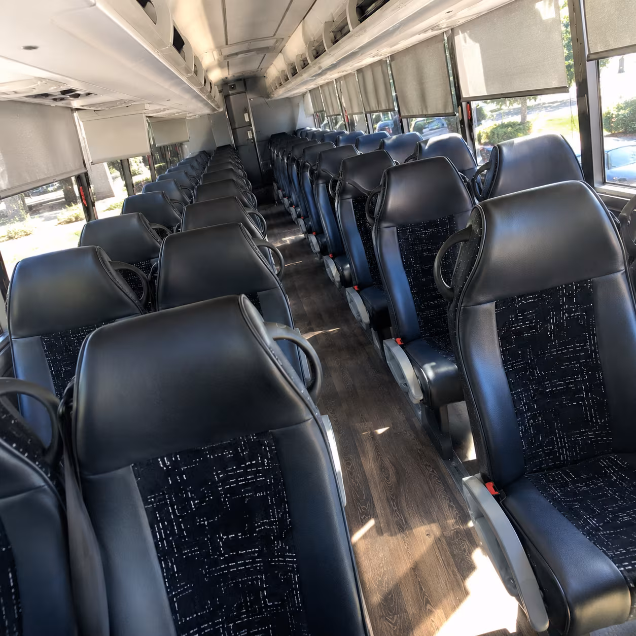 mesa charter bus rentals for airport transfers