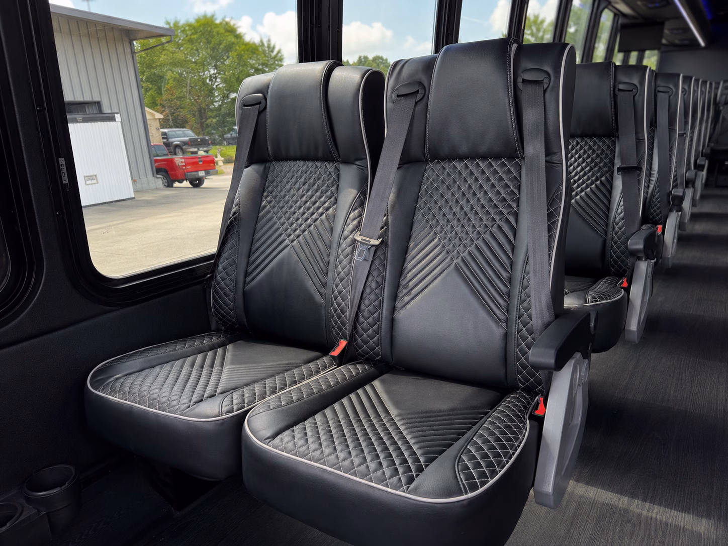 peoria wedding transportation