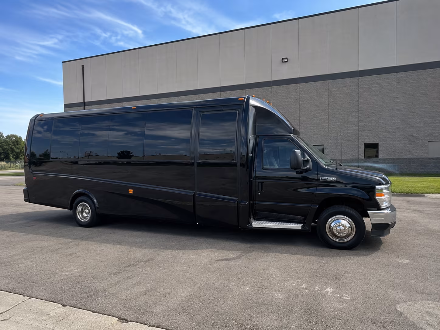 prom bus booking in peoria has never been this easy